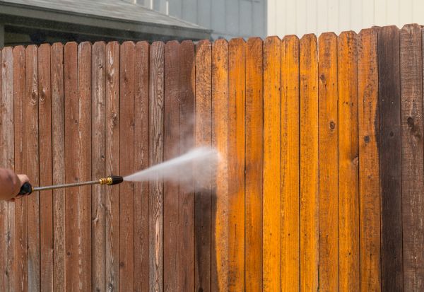 Fence Power Washing in Lake Stevens