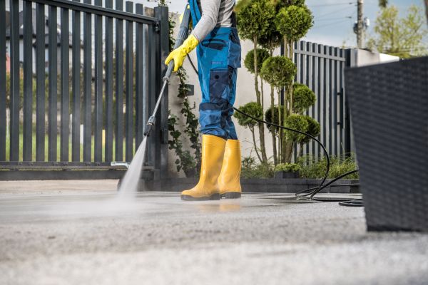 Driveway Power Washing in Lake Stevens