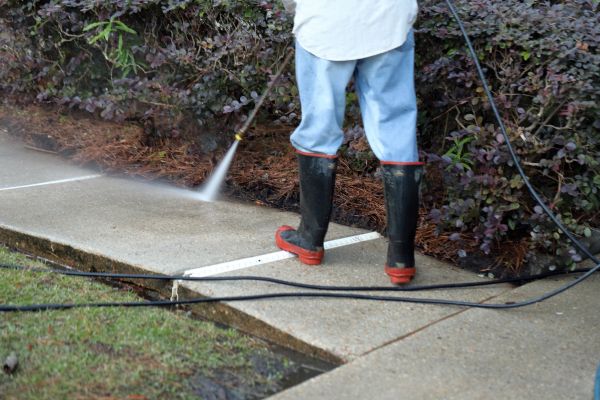 Cement Cleaning in Lake Stevens
