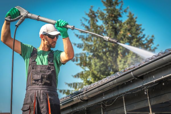 Gutter Jetting in Lake Stevens