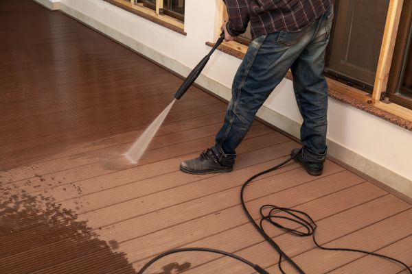 Veranda Cleaning in Lake Stevens
